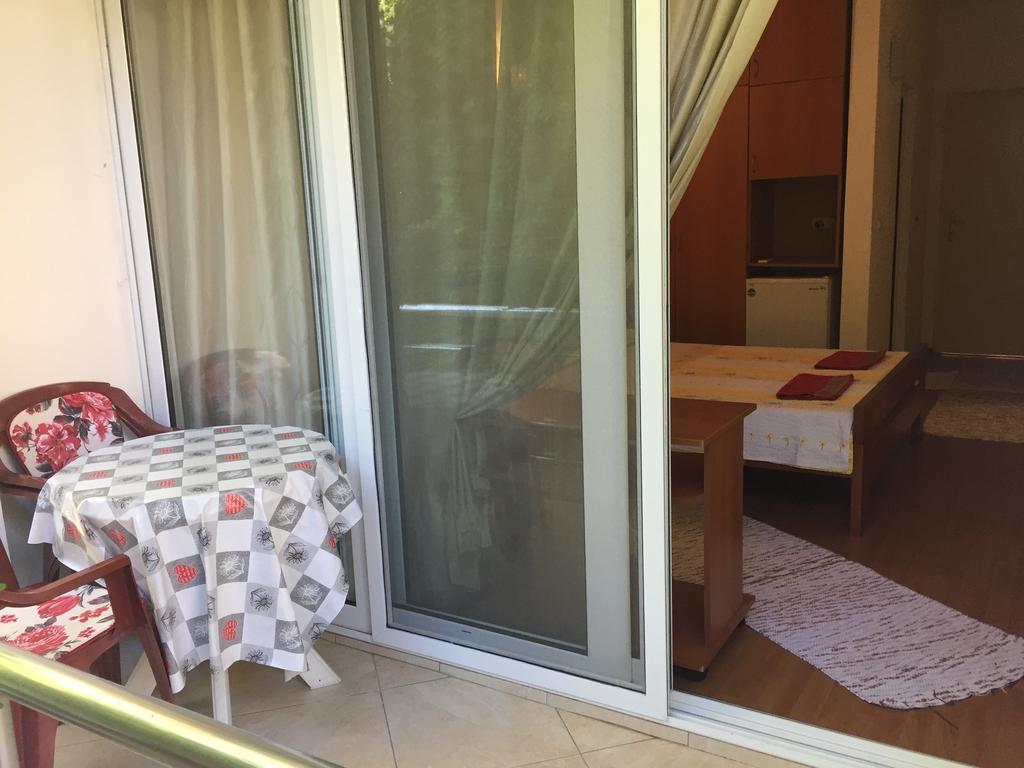Tina Rooms Ούλτσιν Εξωτερικό φωτογραφία